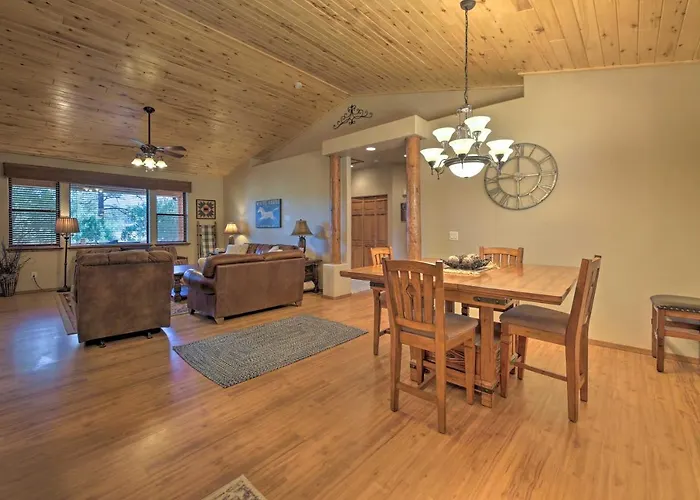 < 4 Mi To Fool Hollow Lake: W/ Tranquil Deck Ferienhaus